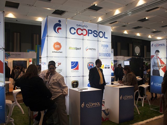 Stand COOPSOL - Expo Capital Humano 2014 4