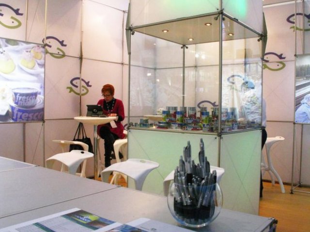 Stand Pesquera Diamante 4