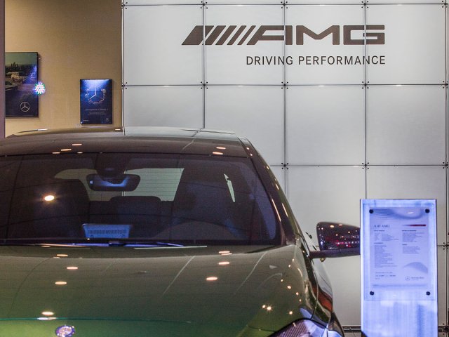 Evento Mercedes Benz - AMG / TRANSMISOR SAC/ PON - CLIC