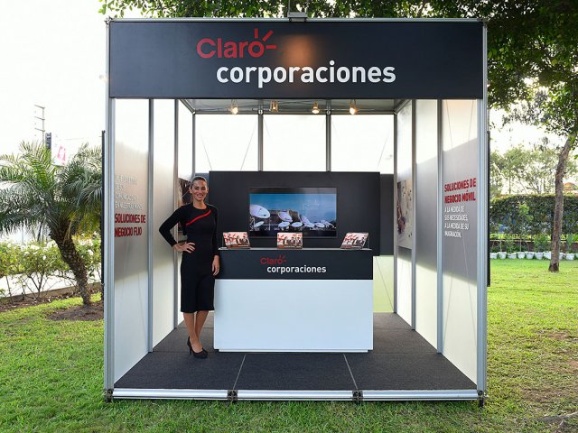 Stand CLARO - Intercorp Innovation Fest - FEST 2017