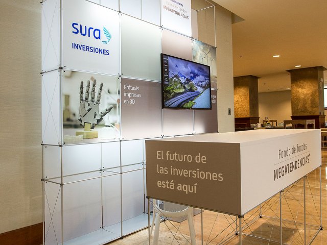 Stand SURA - Sura Summit - Estructura modular clic - burkhardt leitner modular spaces - TRANSMISOR S