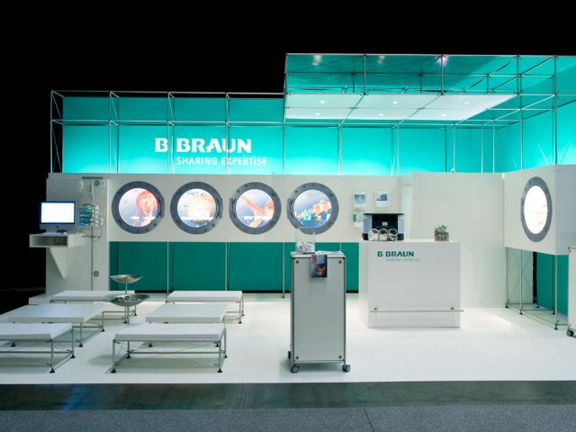 Foto 02 - AD News / Proyecto dise�ado e instalado por Messerli Komunication im Raum http://messerli3